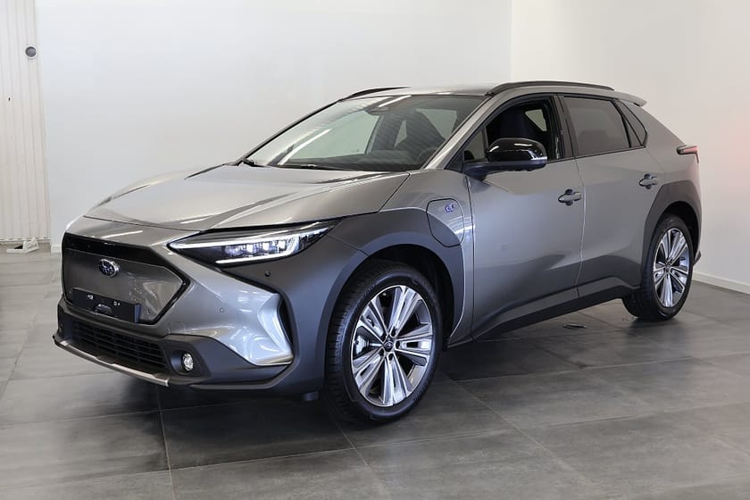 Bild 1 av Subaru Solterra 72.6 kWh AWD Touring + Panorama Demobil