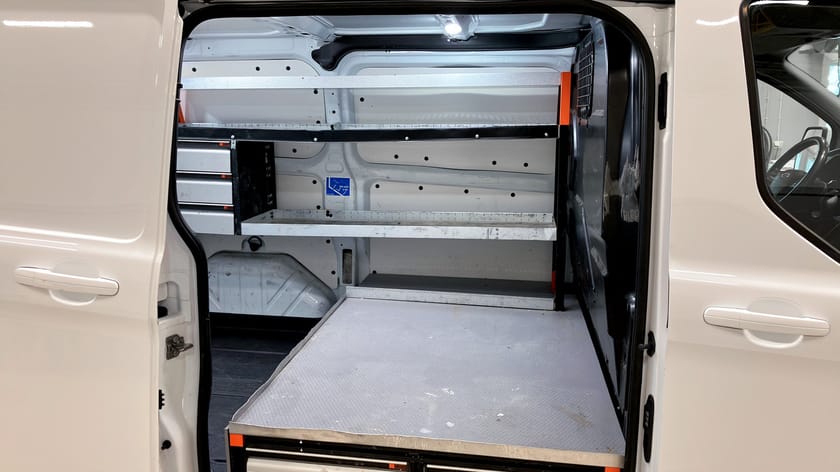 Bild 5 av Ford Transit Custom 300 Limited L1H1 2.0 TDCI 170hp -Aut FWD