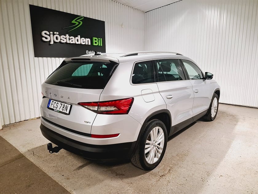 Bild 4 av Škoda Kodiaq Skoda 2.0 TDI 4x4 Panorama Värmare Drag Skinn Canton Kamera