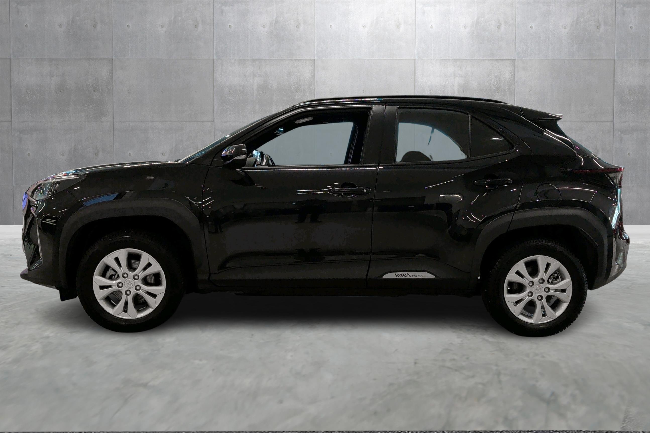 Thumnail bilde 1 av Toyota Yaris Cross Hybrid AWD-i