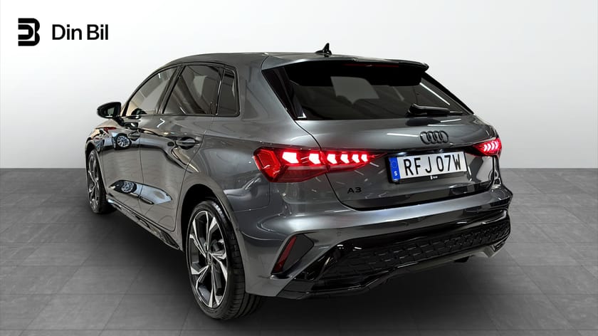 Bild 3 av Audi A3 Sportback 45 TFSI e 272 HK S-tronic S-line I Sonos