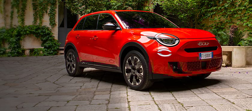 Fiat 600 hybrid privatleasing från 2995 kr/mån  bakgrundsbild