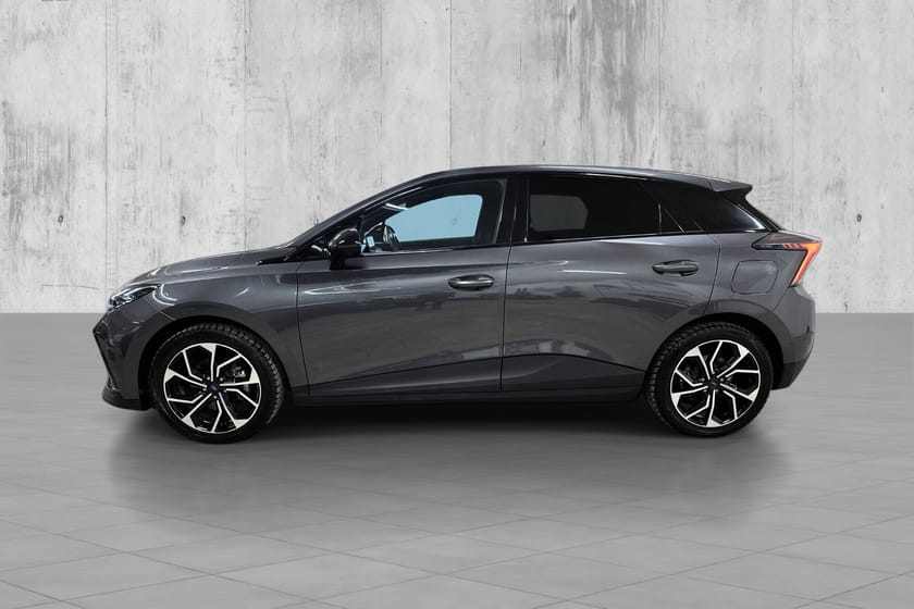 Bilde 4 av MG 4 Electric Long Range Luxury LAV KM (!), Varmepumpe, delskinn, 360 kamera, ++