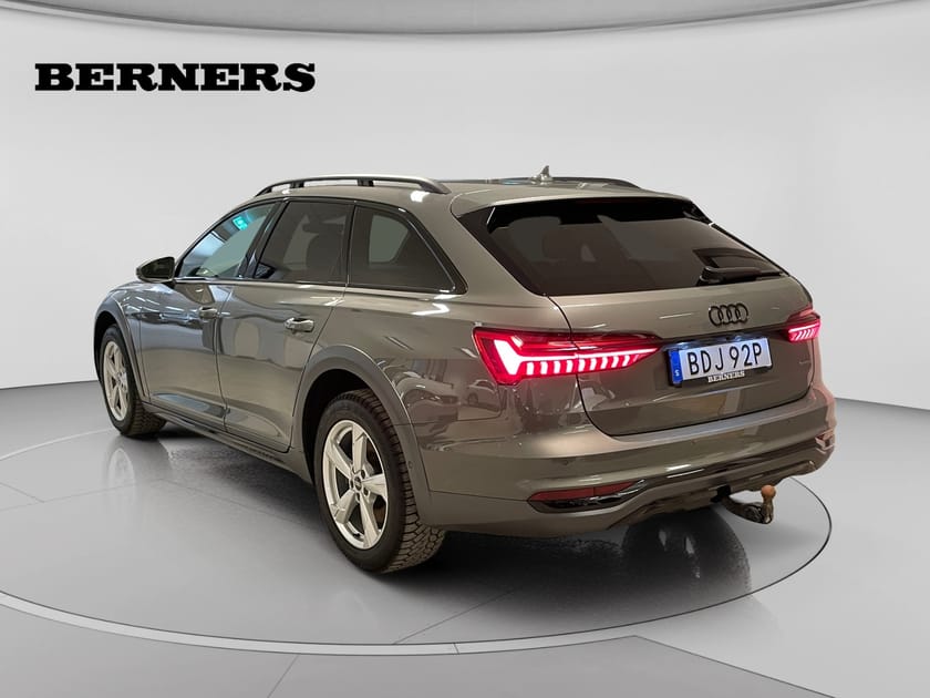 Bild 3 av Audi A6 allroad quattro 40 TDI quattro 204 hk S-tr / Matrix / Drag / svart inner