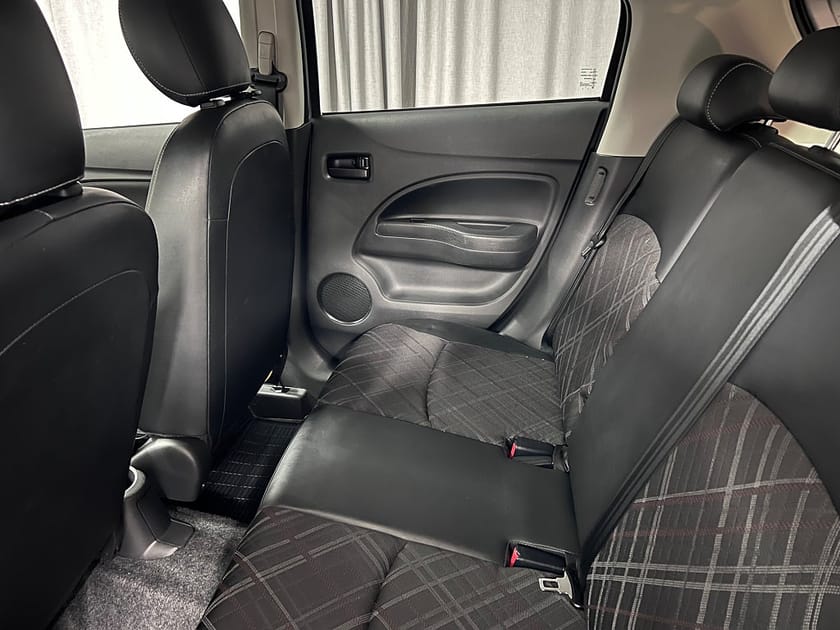 Bild 5 av Mitsubishi Space Star 1.2 MIVEC Vinterhjul Keyless Backkamera