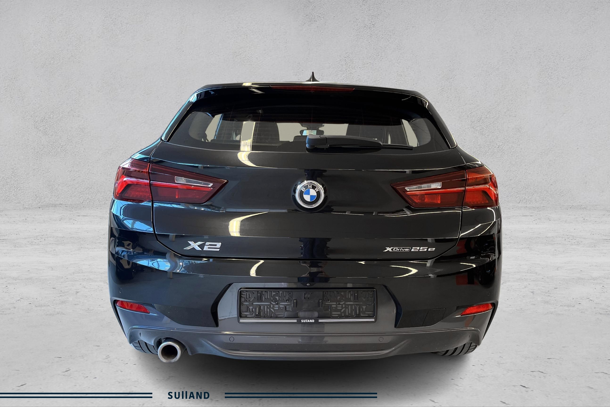 Thumnail bilde 3 av BMW X2 xDrive25e