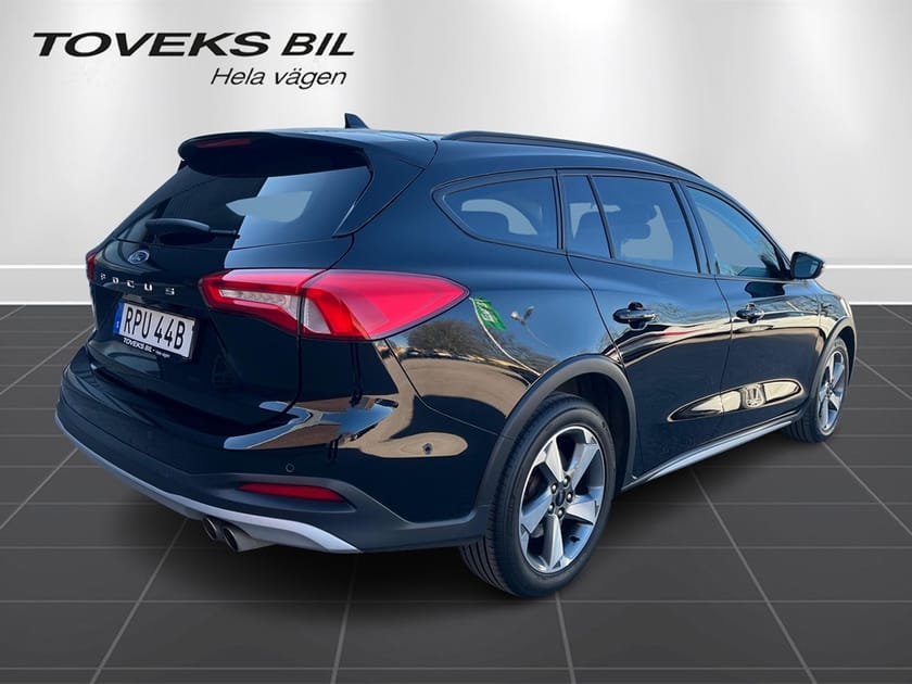 Bild 4 av Ford Focus Active Kombi 1.0 EcoBoost 125hk Kamera/Adaptiv far