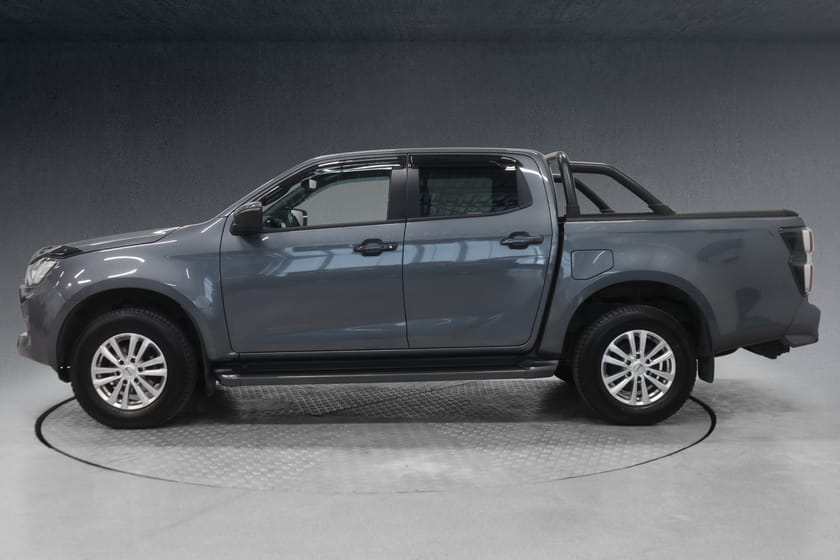Bilde 2 av Isuzu D-Max Dobbelcab Double Cab/Black Edition/Skinn/Magnum