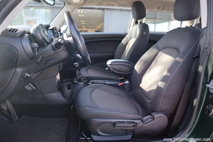 Bild 4 av MINI Cooper 1.5 12V FWD 136hk Svensksåld