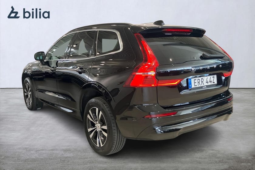 Bild 2 av Volvo XC60 B4 AWD Diesel Core Mörkt tonade rutor 5 st Parkeringskamera bak