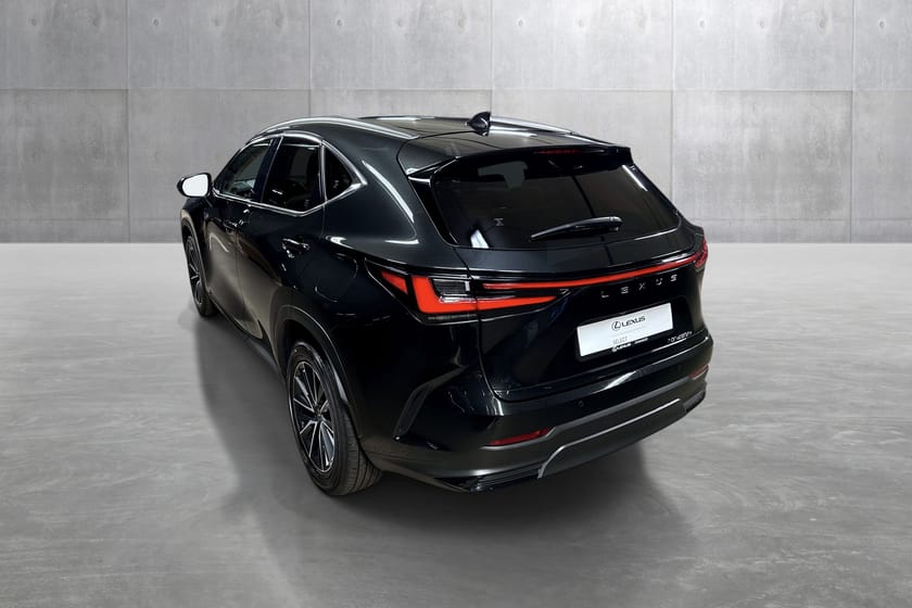 Bilde 3 av Lexus NX 450h+ 2.5 Bensin PHV Automat (E-CVT) 4WD Executive