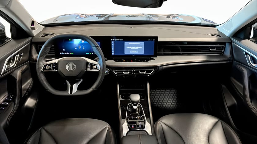 Bild 4 av MG HS PHEV LUXURY // 0% RÄNTA