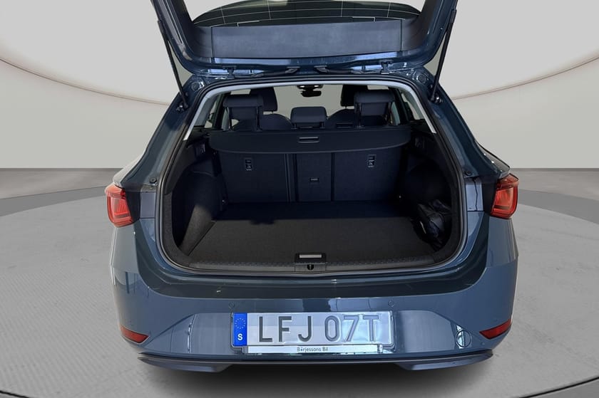 Bild 5 av SEAT Leon Sportstourer eTSI 115 hk DSG Style