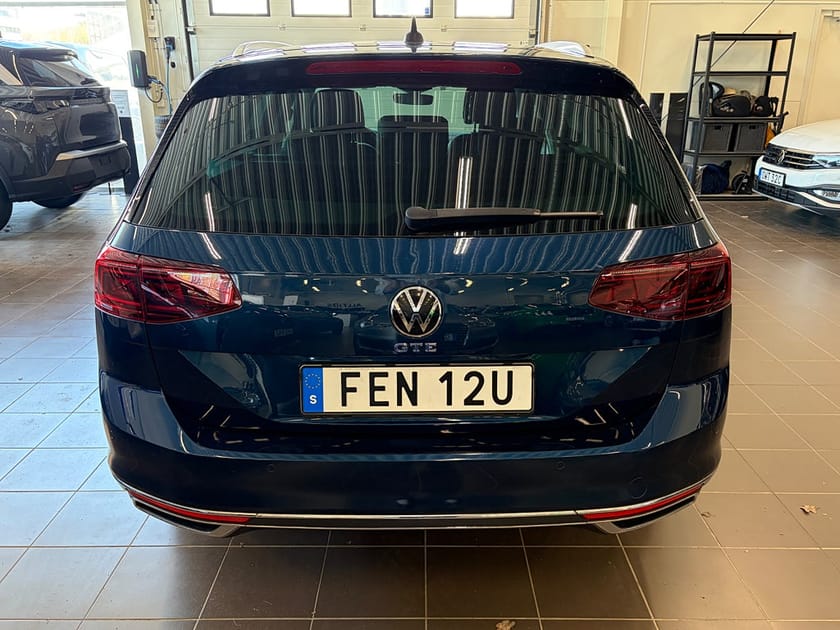 Bild 5 av Volkswagen Passat Sportscombi GTE SC Executive Cockpit/Värmare/drag/HuD/Keyless/IQ