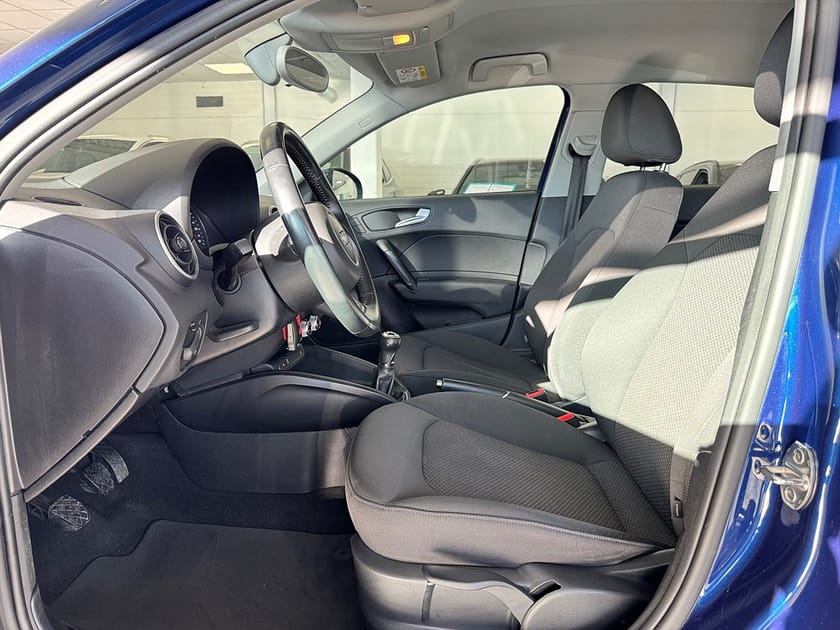 Bild 5 av Audi A1 Sportback 1.0 TFSI Ultra S-Line 95Hk