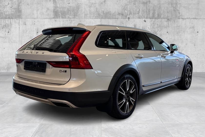 Bilde 5 av Volvo V90 Cross Country D4 AWD PRO/Krok/Pano/Tek.Pk PRO/360kam/HUD/ACC/VOC++