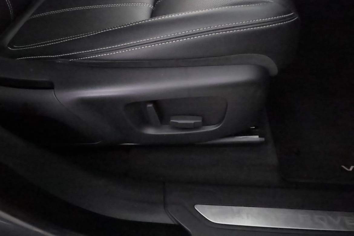 Land Rover Range Rover Velar 2018 - miniatyr 17