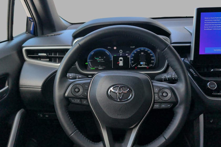 Bilde 5 av Toyota Corolla Cross Hybrid AWD-i Active Tech - LED - Adap. cruise - Kamera