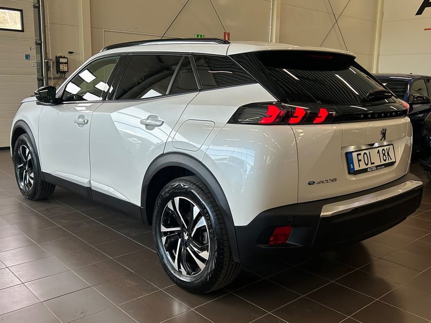 Bild 4 av Peugeot e-2008 Allure RE-Leasing Inkl Service & Vinterhjul