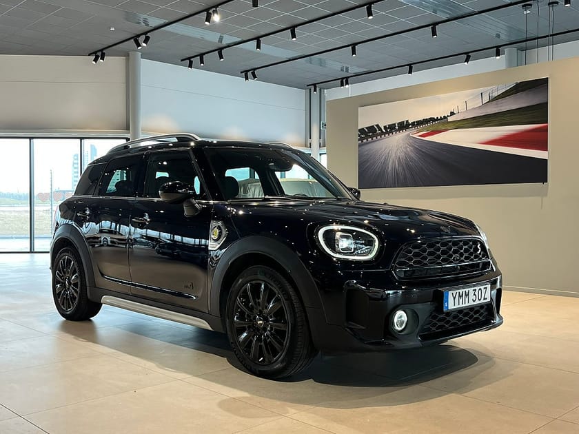 Bild 3 av MINI Countryman Cooper SE ALL4 Plug-In Hybrid Nav Backkamera 4,95%