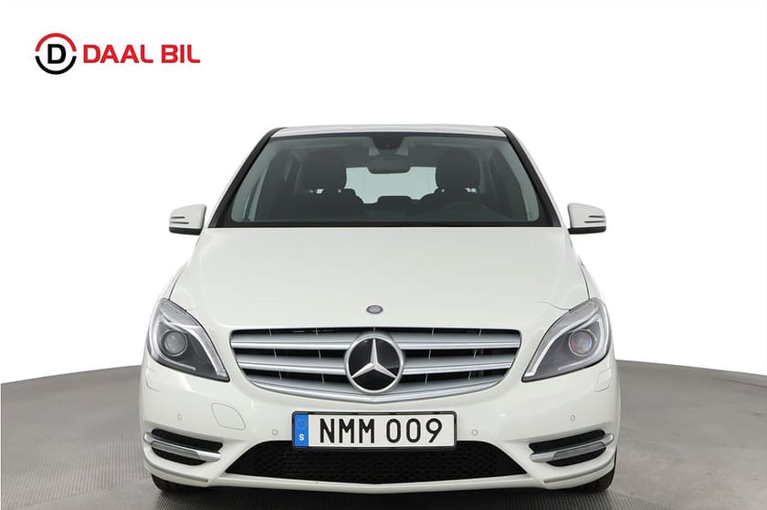 Bild 2 av Mercedes-Benz B 180 122HK P-SENSORER FARTHÅLLARE BI-XENON BT