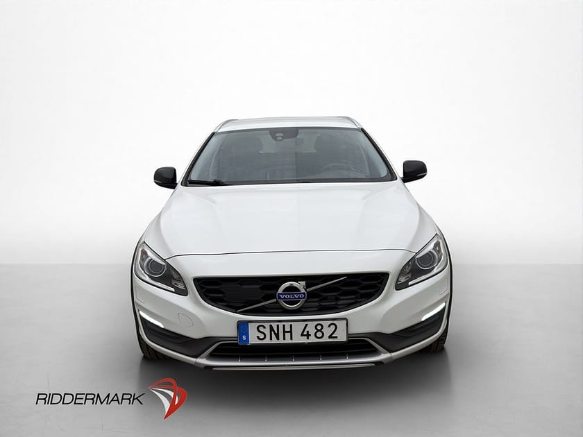 Bild 2 av Volvo V60 Cross Country D3 Summum VOC Värm P-Sensorer Skinn