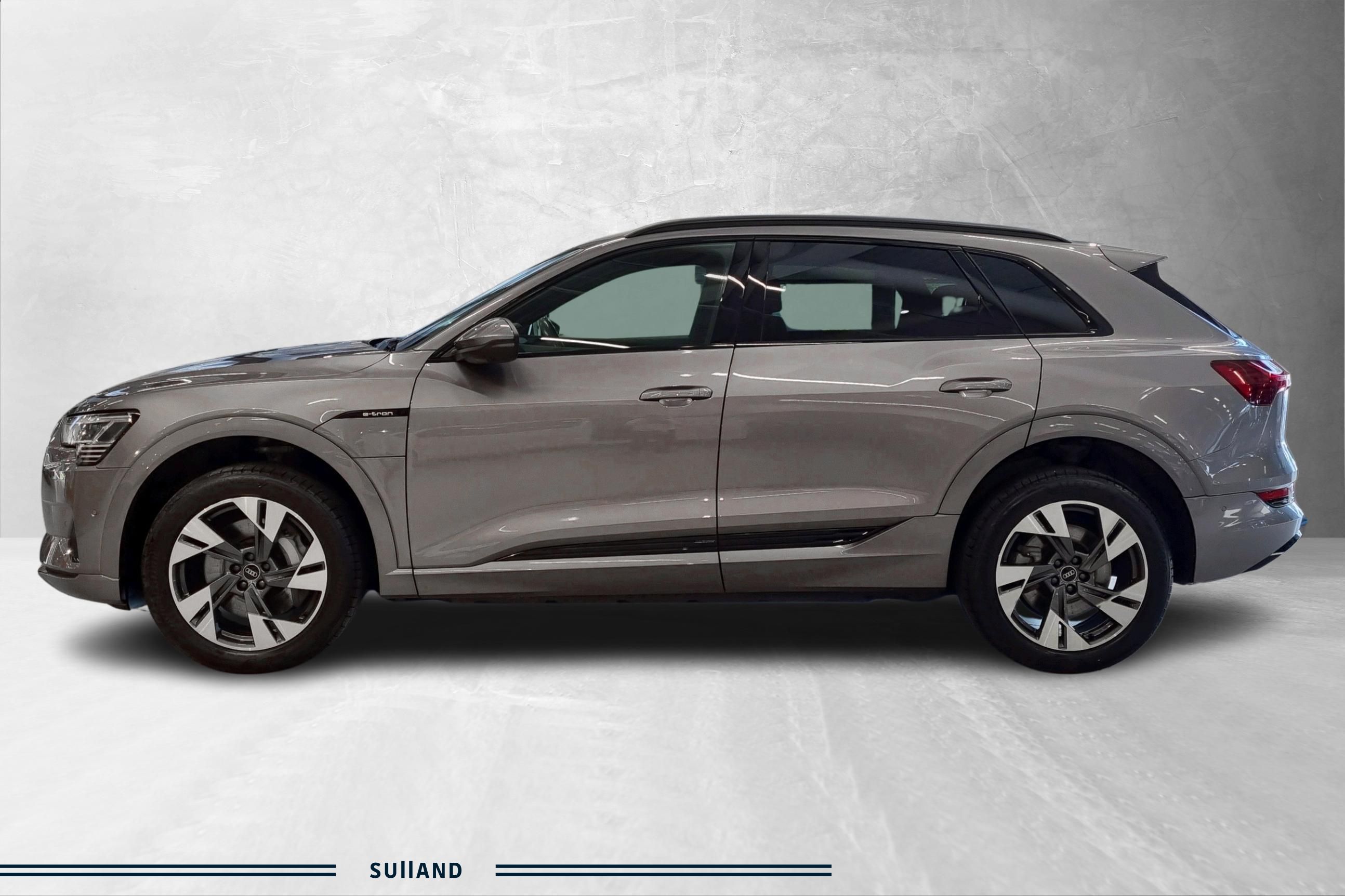 Thumnail bilde 1 av Audi e-tron 55 quattro