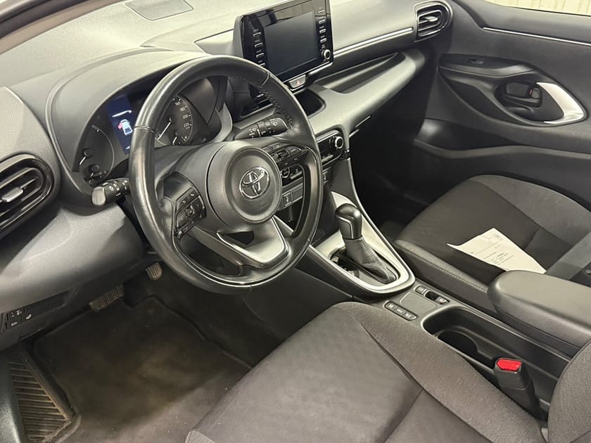 Bild 4 av Toyota Yaris Hybrid CVT Active Euro 6