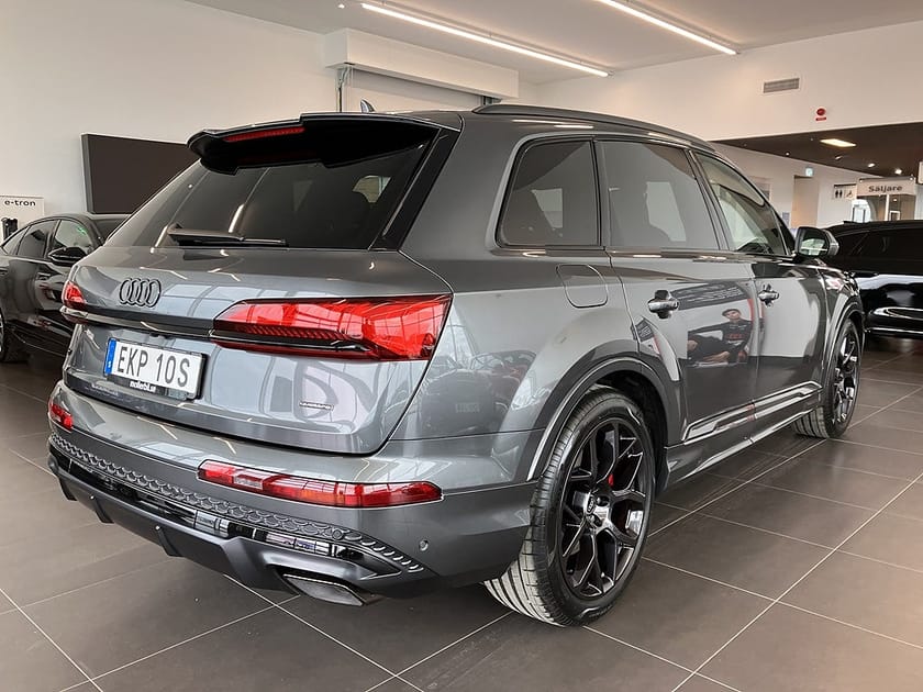 Bild 4 av Audi Q7 60 TFSI e quattro TFSIe 490hk S-Line Selection Black Carbon