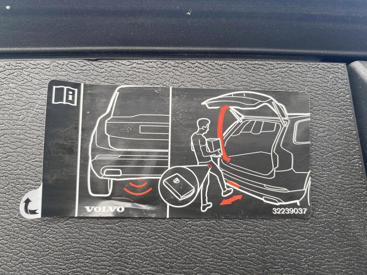 Volvo XC60 2021 - miniatyr 17