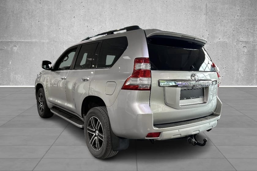 Bilde 3 av Toyota Land Cruiser VX m/skinn, fjernst.parkvarmer, ekstralys, garanti
