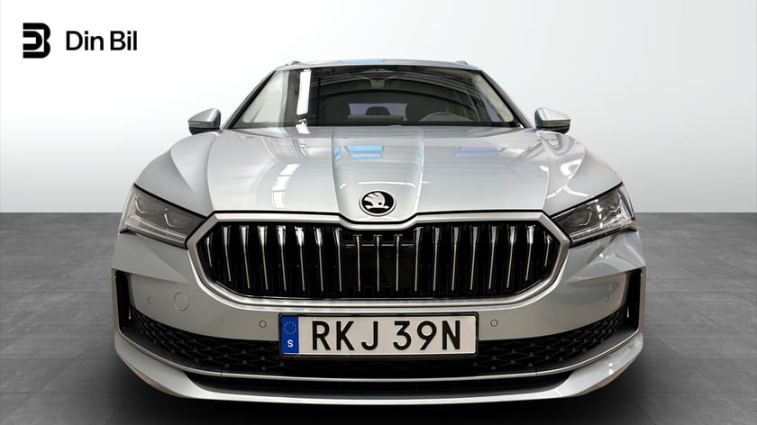 Bild 4 av Škoda Superb iV Kombi L&K 1,5 TSI 204 HK | Dragkrok