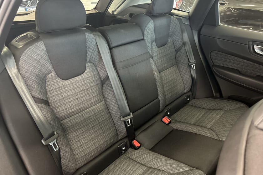 Bild 1 av Volvo XC60 Recharge T6 Core Bright