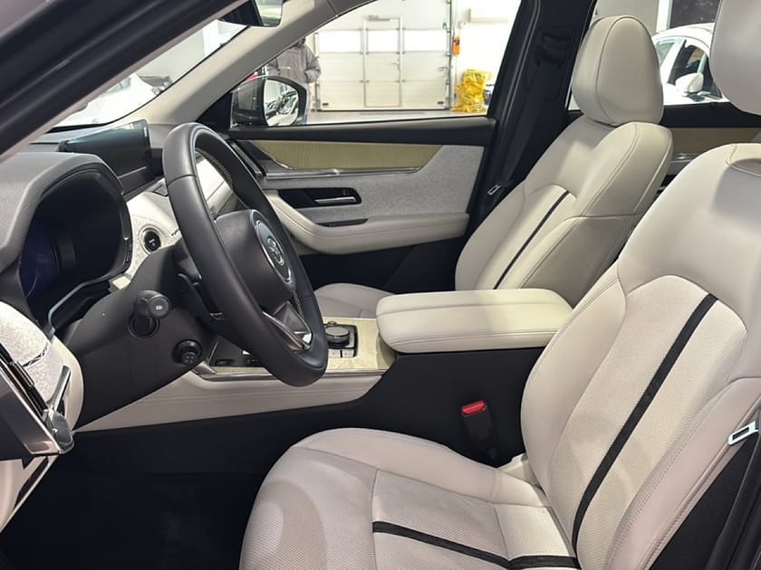 Bild 5 av Mazda CX-80 PHEV Takumi Plus Aut 7-sits Läder Panorama BOSE 371 MIL