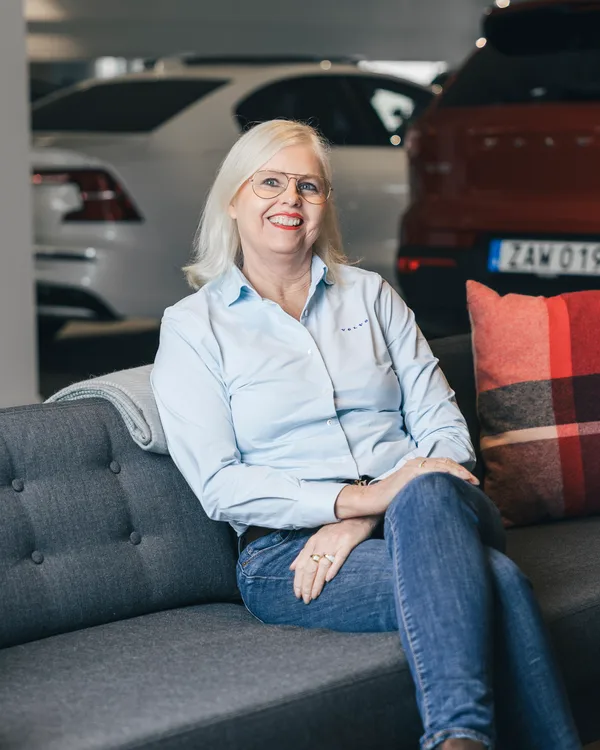 CECILIA PERSSON - Personlig Bilrådgivare