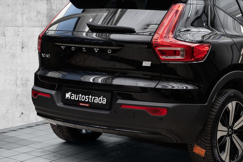 Bilde 5 av Volvo XC40 Recharge Twin motor TwinMotor|HFeste|Ryggecam|Pluss