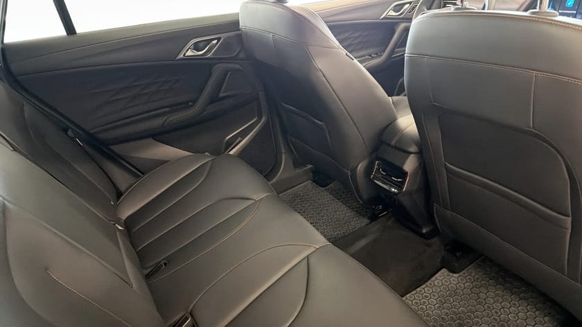 Bild 5 av MG HS PHEV LUX 1.5T AT - RÄNTEKAMPANJ