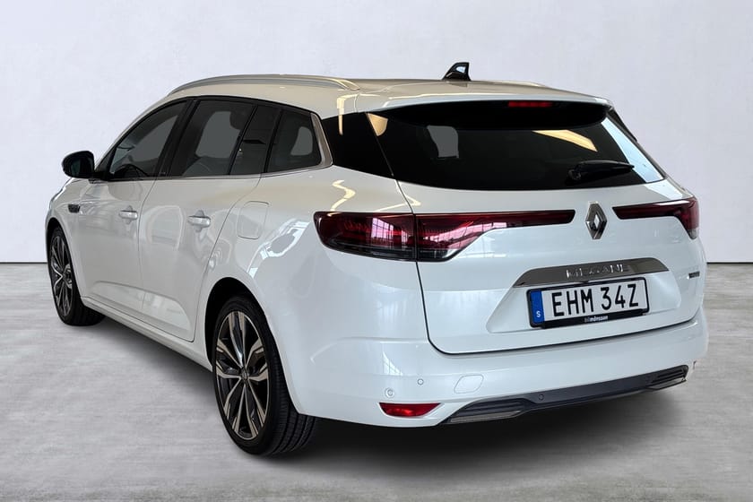 Bild 4 av Renault Mégane E-TECH Plug-in Sport Tourer PhII 160 R.S. Line ST