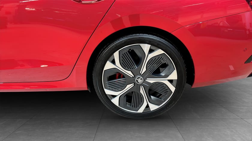 Bild 2 av Škoda Octavia Kombi RS DSG DCC/Drag/P-värmare/Panorama