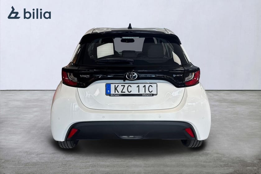 Bild 5 av Toyota Yaris Hybrid 115 1,5 Active Komfortpaket P-Sensorer Carplay