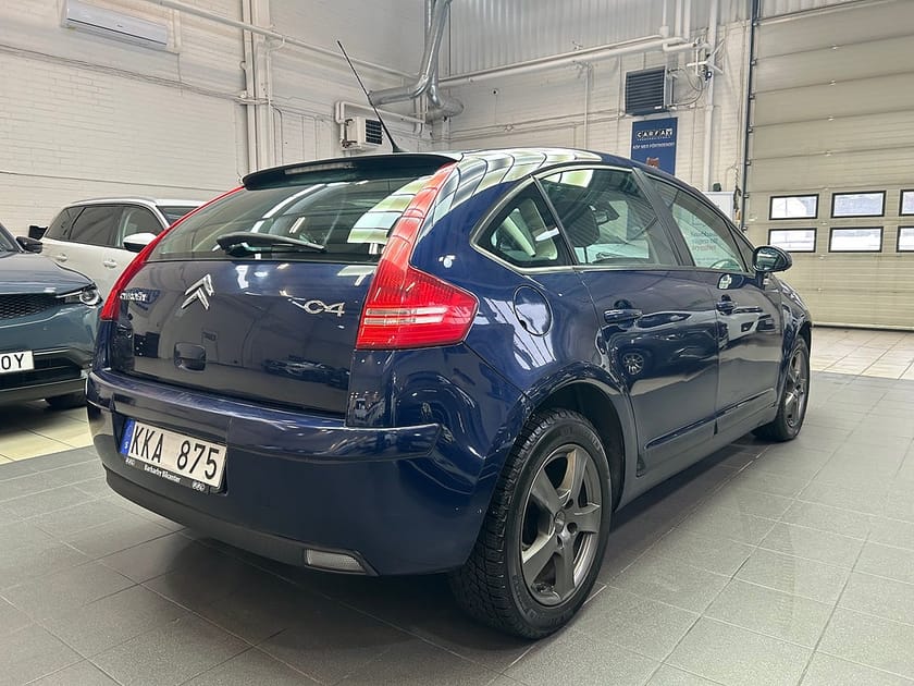 Bild 4 av Citroën C4 1.6 HDiF EGS 13.394 Mil Automat