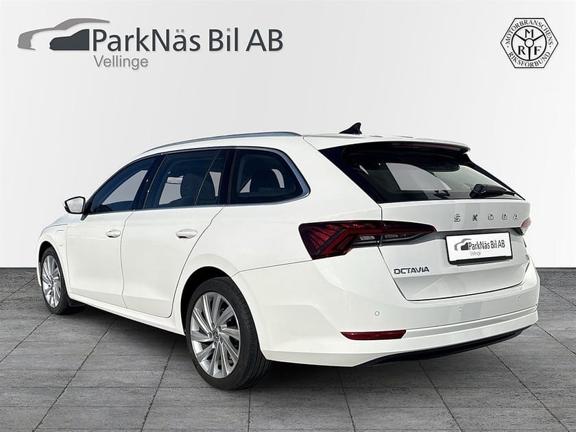 Bild 3 av Škoda Octavia Kombi iV Skoda DSG  204hk PLUG IN HYBRID