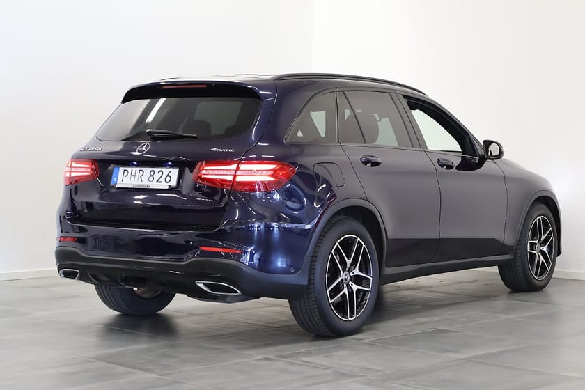 Bild 3 av Mercedes-Benz GLC 220 d 4MATIC 220d 9G-Tronic AMG 1 Ägare Drag V-Hjul Värm