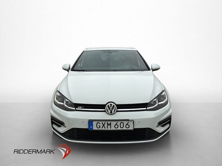 Bild 2 av Volkswagen Golf TSI 150hk R-line P-Sensorer CarPlay Adp-Fart