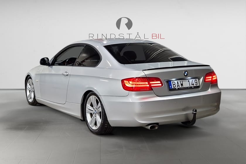 Bild 5 av BMW 320d Coupé 184 HK AUT DYNAMIC DRAG 11300MIL NYBES 17"