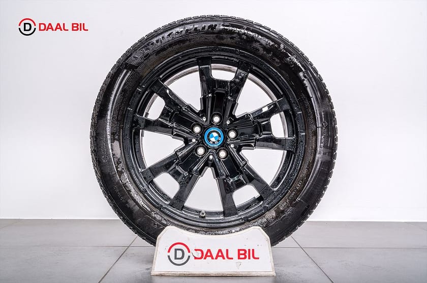 Bild 5 av BMW iX3 286HK M-SPORT PANO B-KAM NAVI SKINN RATTVÄRME