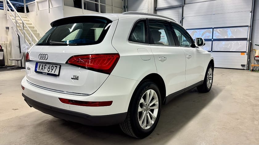 Bild 3 av Audi Q5 2.0 TDI 190 quattro Sports Edition / Aut / Drag