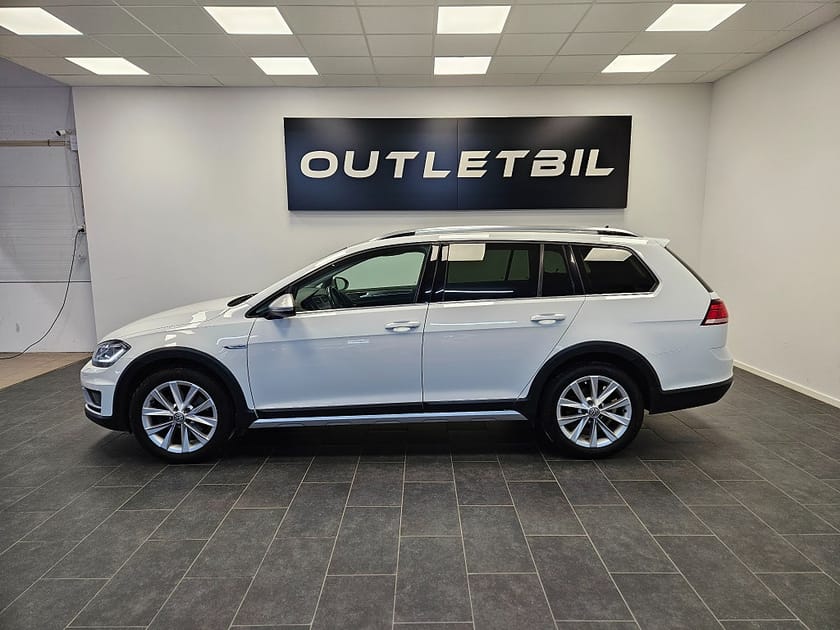 Bild 2 av Volkswagen Golf Alltrack 2.0 TDI 184hk 4Motion 4x4 Backkamera Drag Xenon