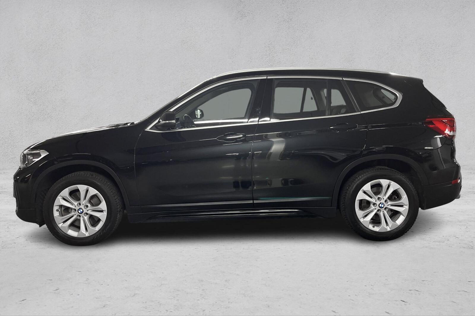 Thumnail bilde 2 av BMW X1 xDrive20d