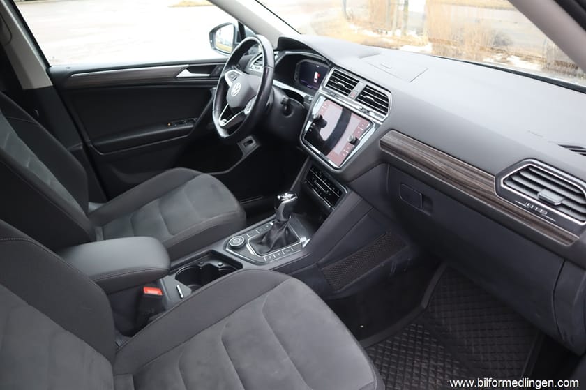 Bild 4 av Volkswagen Tiguan Allspace 7-sätes 2.0 TDI SCR 4Motion 200hk Momsbil 7 sit Elegance Navi Drag 1 Ägare